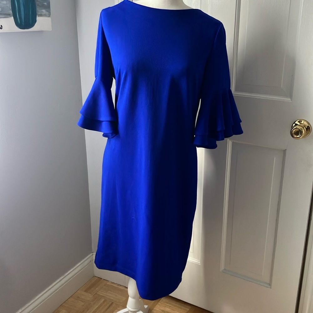 Sapphire blue bell sleeve fitted sheath dress EUC 8